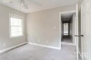 2331 Hunters Bluff Dr, Matthews, NC 28105 - Photo 12