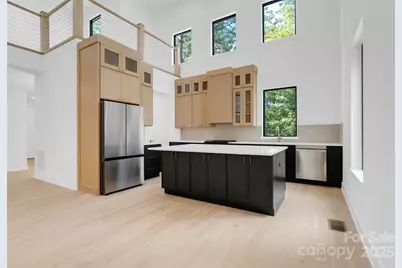 508 Hearthstone Way, Horse Shoe, NC 28742 - Photo 18