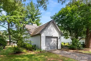 110 Cimarron Dr, Asheville, NC 28803 - Photo 24