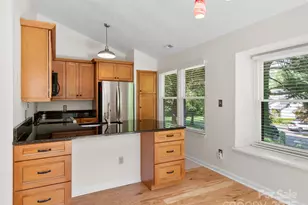 110 Cimarron Dr, Asheville, NC 28803 - Photo 8