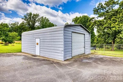 350 Summers Road, Morganton, NC 28655 - Photo 4