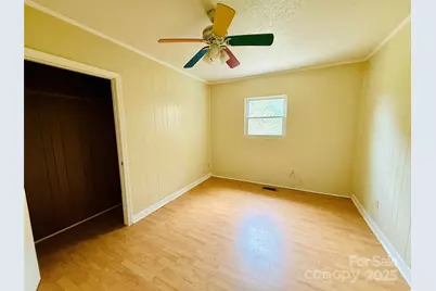 126 Penguin Lane, Statesville, NC 28625 - Photo 6