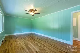 2305 Rutherford Rd, Marion, NC 28752 - Photo 8