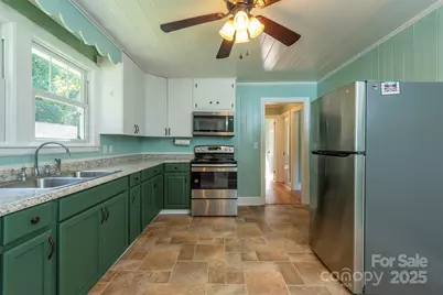 2305 Rutherford Road, Marion, NC 28752 - Photo 20