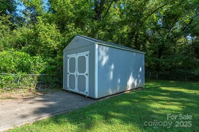 2305 Rutherford Road, Marion, NC 28752 - Photo 32