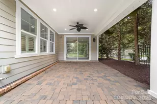 15905 Robbins Green Dr, Cornelius, NC 28031 - Photo 8