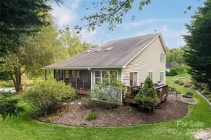 72 Edge Water Ln, Mills River, NC 28759 - Photo 36