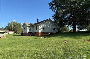 2550 Lail Rd, Glen Alpine, NC 28655 - Photo 6