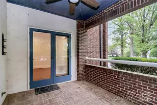 2220 Roswell Ave, Charlotte, NC 28207 - Photo 32