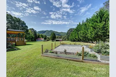 450 Berry Wills Road, Hot Springs, NC 28743 - Photo 6