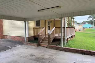 578 Wren Rd, Gastonia, NC 28056 - Photo 12