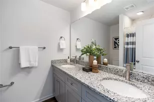 2727 Capitol Dr, Charlotte, NC 28208 - Photo 16