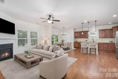 1528 Spring Blossom Trail, Fort Mill, SC 29708 - Photo 8