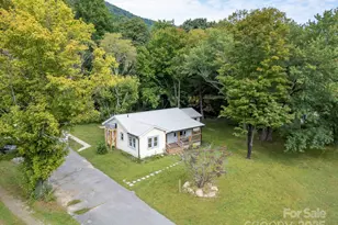 1808 Allens Creek Rd, Waynesville, NC 28786 - Photo 18