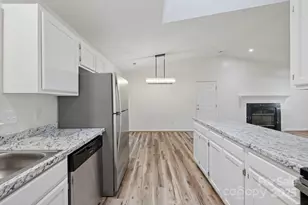 208 Southwood Ct, Fletcher, NC 28732 - Photo 10