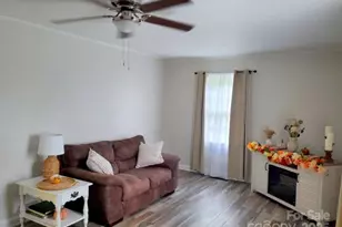 848 Meadowood Dr NE, Lenoir, NC 28645 - Photo 22