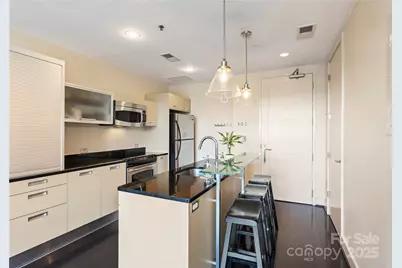 1133 Metropolitan Avenue #601, Charlotte, NC 28204 - Photo 2