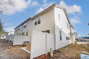 311 Laura Elizabeth Ln, Clover, SC 29710 - Photo 38