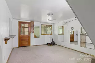 190 Turkey Creek Rd, Clyde, NC 28721 - Photo 30