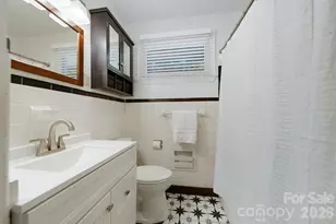 4583 Woodlark Ln, Charlotte, NC 28211 - Photo 16