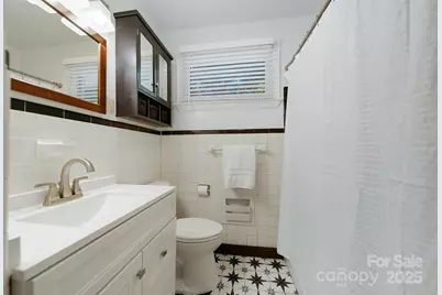 4583 Woodlark Lane, Charlotte, NC 28211 - Photo 18