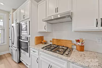 8631 Profit Lane, Charlotte, NC 28215 - Photo 14