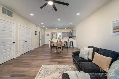 143 Carver Street #7, Brevard, NC 28712 - Photo 16