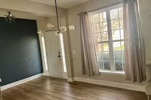 2018 Southwind Dr, Charlotte, NC 28216 - Photo 4