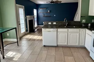 2018 Southwind Dr, Charlotte, NC 28216 - Photo 14