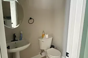 2018 Southwind Dr, Charlotte, NC 28216 - Photo 16