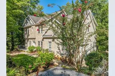 113 Ballantree Drive, Asheville, NC 28803 - Photo 2