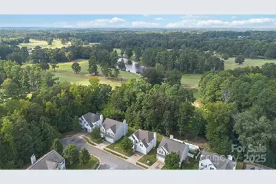 3015 Hendricks Chapel Lane, Charlotte, NC 28216 - Photo 2