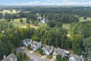 3015 Hendricks Chapel Ln, Charlotte, NC 28216 - Photo 2