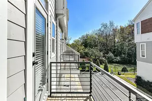 345 E Cama St, Charlotte, NC 28217 - Photo 8