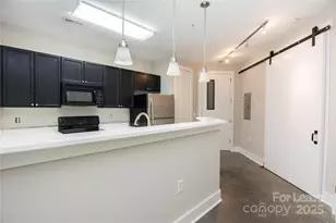 1101 W 1st St, Charlotte, NC 28202 - Photo 4