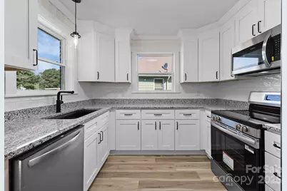 321 W 14th Street, Salisbury, NC 28144 - Photo 2