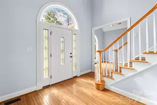 321 Forbes Ct, Clover, SC 29710 - Photo 4