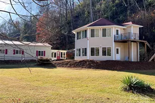 214 Locust Cove Rd, Marion, NC 28752 - Photo 4