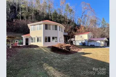 214 Locust Cove Road, Marion, NC 28752 - Photo 2