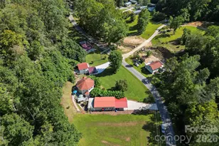 214 Locust Cove Rd, Marion, NC 28752 - Photo 2