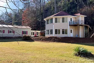 214 Locust Cove Rd, Marion, NC 28752 - Photo 6