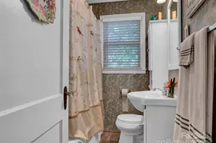 1601 N Main St, Mount Holly, NC 28120 - Photo 22