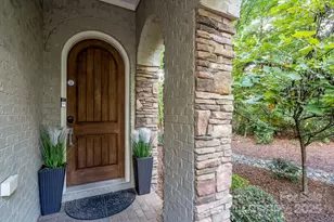 5041 Vernet Ln, Charlotte, NC 28210 - Photo 4