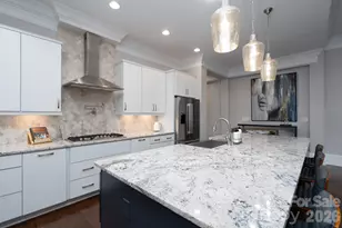 5041 Vernet Ln, Charlotte, NC 28210 - Photo 18