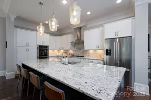 5041 Vernet Ln, Charlotte, NC 28210 - Photo 16