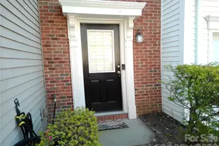 9209 Mcalwaine Preserve Ave, Charlotte, NC 28277 - Photo 2