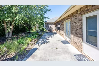 131 Water Ski Drive, Statesville, NC 28677 - Photo 6