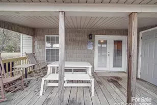 2460 Cottage Ln, Liberty Hill, SC 29074 - Photo 8