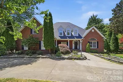 134 Brightmore Circle, Rutherfordton, NC 28139 - Photo 2