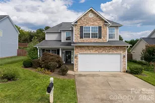 163 Yadkin Rd, Fletcher, NC 28732 - Photo 2